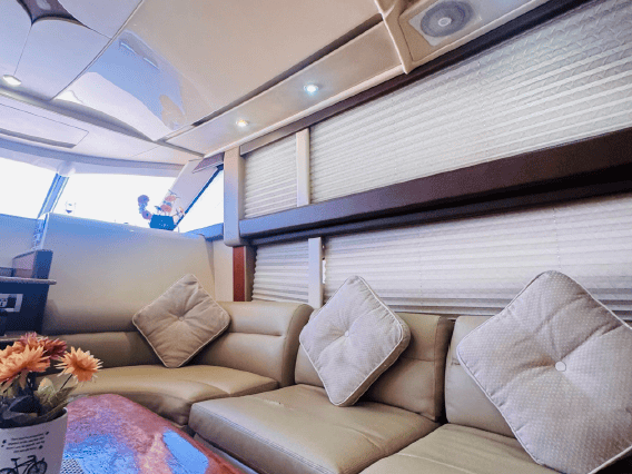 45ft Meridian salon lounge with table Dubai Marina rental