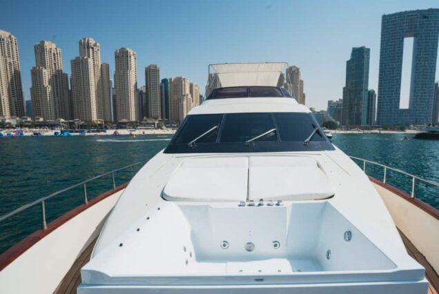 80ft Azimut yacht jacuzzi Dubai Marina