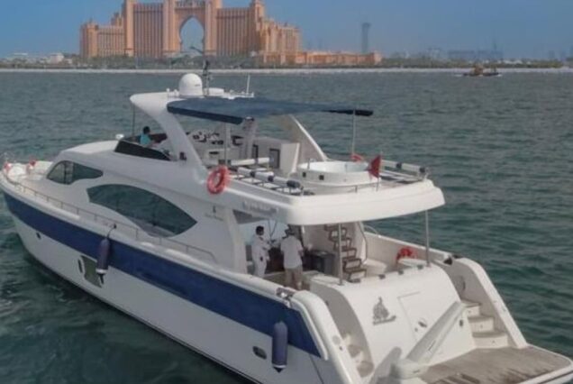 85ft Bu Mubarak with Jacuzzi swimming platform sea access Dubai Marina