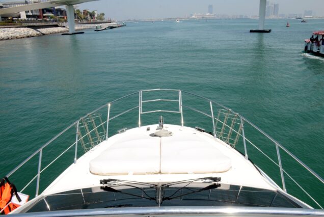 Azimut 43ft Senorita sunbed Dubai Marina