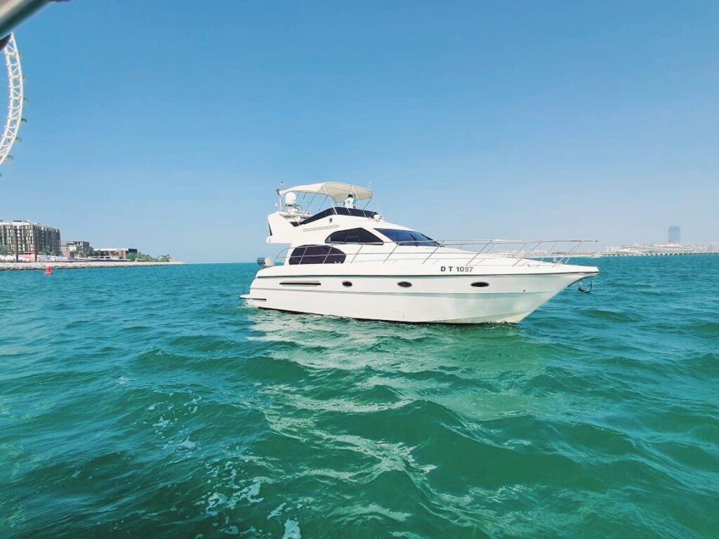 Gulf Craft 48ft yacht Dubai yacht rental