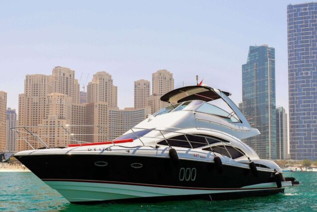 Luxury 47ft Ammos Cruiser sunbed Dubai Marina