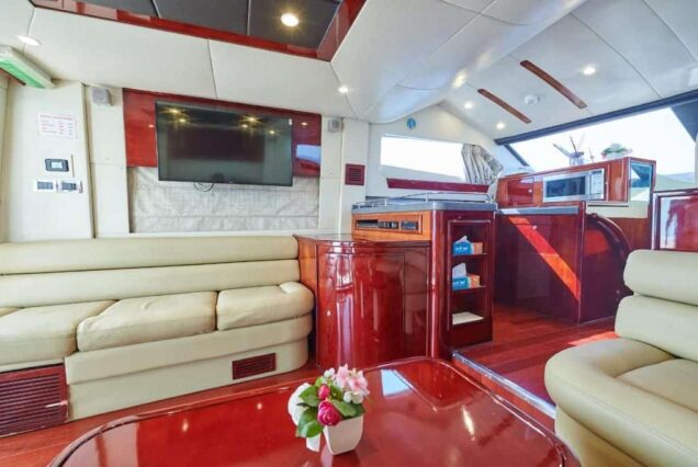 Rose 52ft Majesty salon lounge Dubai Marina rental