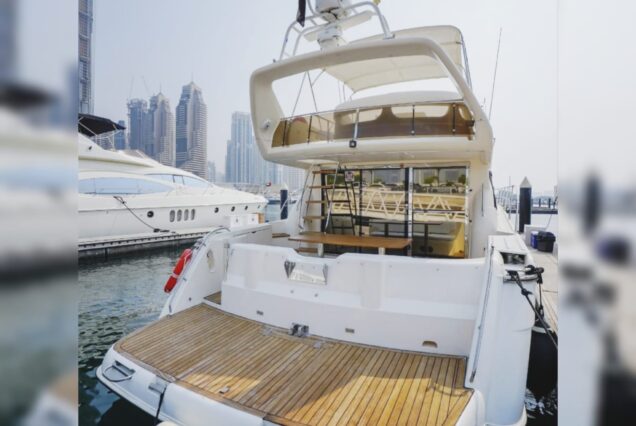 60ft Princess Yacht swimming platform sea access Dubai Marina