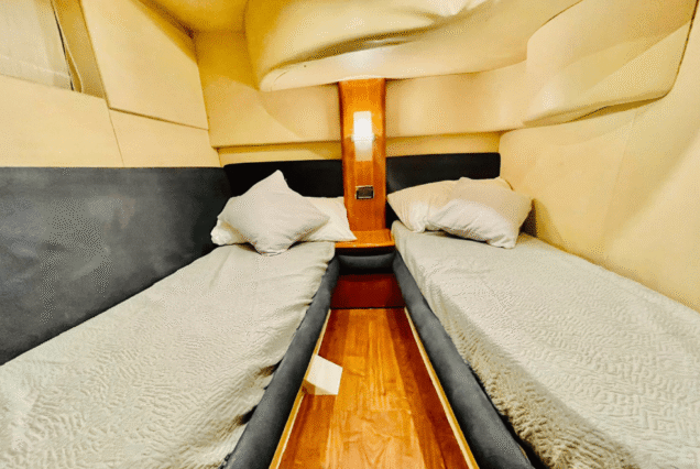 Azimut 42ft North Star Yacht second cabin bedroom Dubai yacht rental