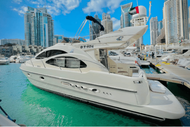 Azimut 42ft North Star Yacht Dubai yacht rental