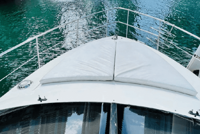 Azimut 42ft North Star Yacht sunbed Dubai Marina