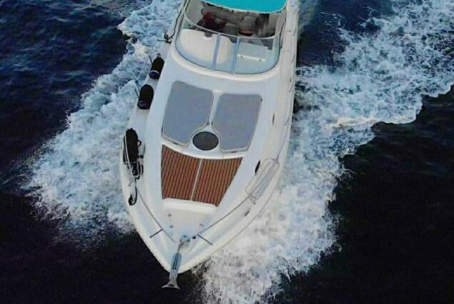 40ft Italian yacht bow sunbed seating Dubai Marina