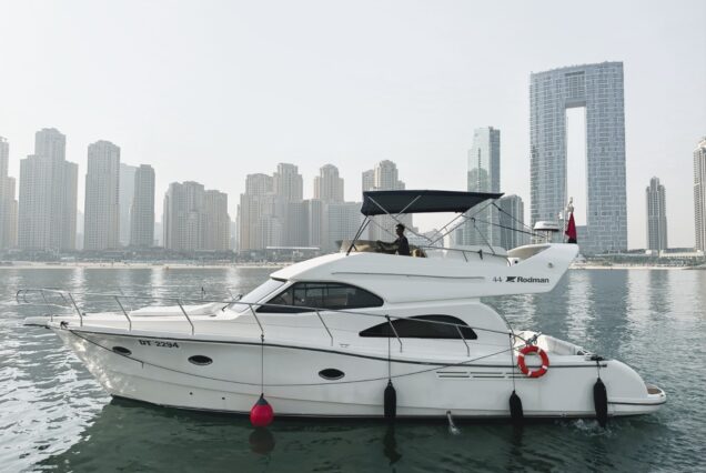 Rodman 44FT Dubai yacht rental