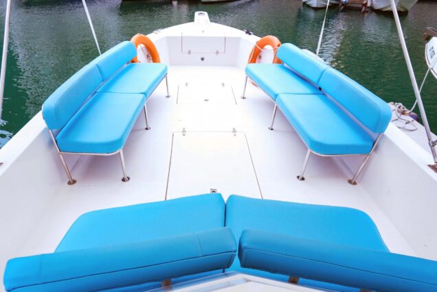 36ft Cruise Master Dubai seating area with comfortable lounge space