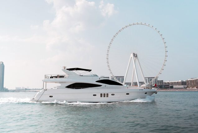 Luxury 77ft Diamond Dust Dubai luxury yacht available for exclusive charter experiences