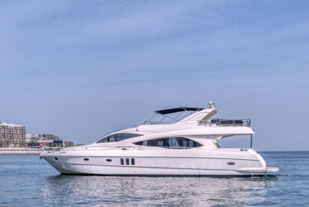 Luxury 77ft Diamond Dust Dubai luxury yacht available for exclusive charter experiences