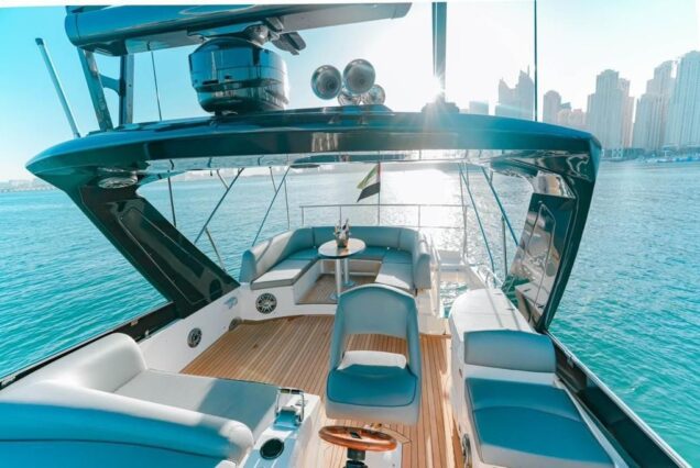 The 68ft Modern Yacht features a spacious flybridge, perfect for relaxing and enjoying panoramic views.