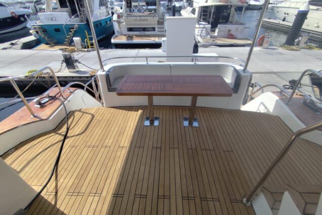 85ft Celebration Yacht Dubai grand boarding entrance with easy access to all deck spaces with large seating area