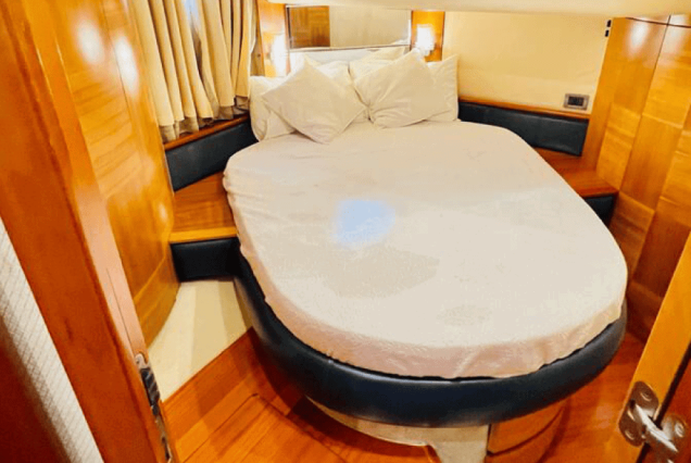 Gailo AZIMUT 50FT NEW Master Room